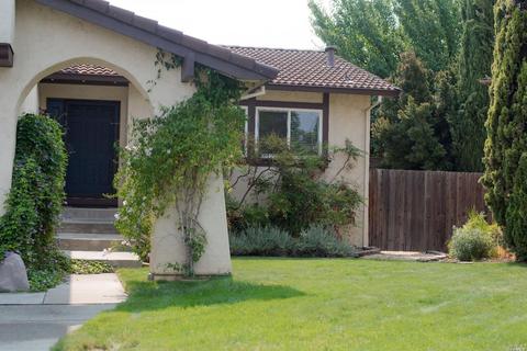 1646 Foothill Pl, Fairfield, CA 94534 photo 3