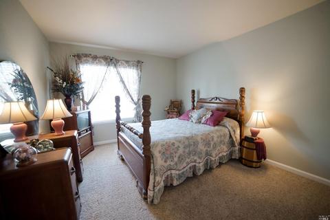 1646 Foothill Pl, Fairfield, CA 94534 photo 26