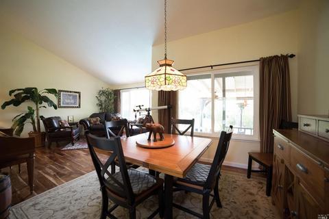 1646 Foothill Pl, Fairfield, CA 94534 photo 15