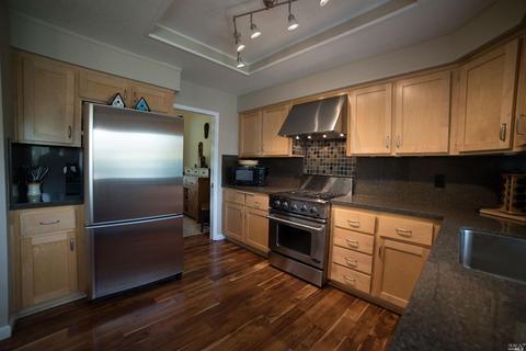 1646 Foothill Pl, Fairfield, CA 94534 photo 10