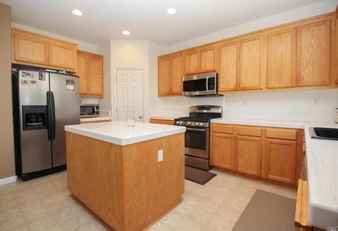 2414 Flatley Cir, Fairfield, CA 94533 photo 12