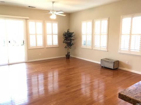 3046 Blue Sky Ct, Vallejo, CA 94591 photo 17