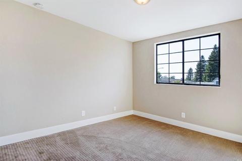 122 Mirna Ct, Windsor, CA 95492 photo 32