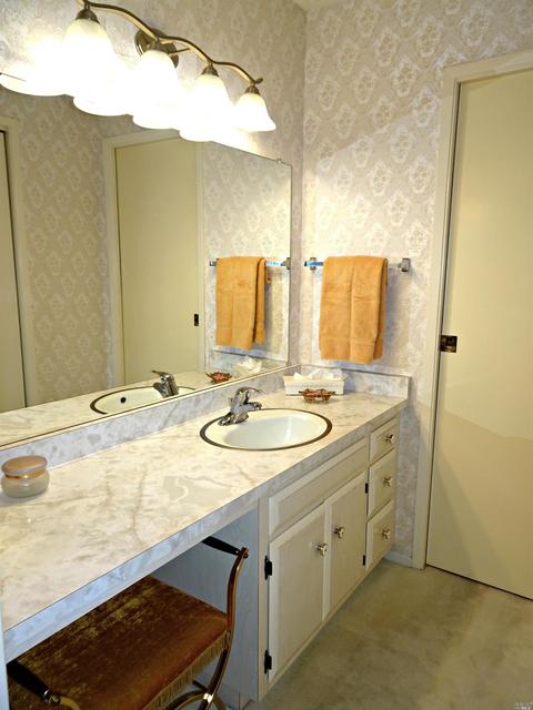 Undisclosed, Santa Rosa, CA 95409 photo 17