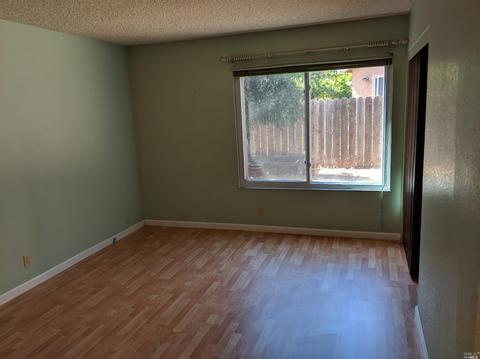 119 Normandy Dr, Vacaville, CA 95687 photo 8