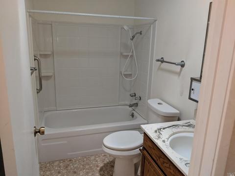 119 Normandy Dr, Vacaville, CA 95687 photo 9