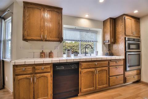 133 Nottingham Way, Windsor, CA 95492 photo 8