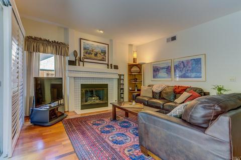 262 Silver Eagle Way, Vacaville, CA 95688 photo 14