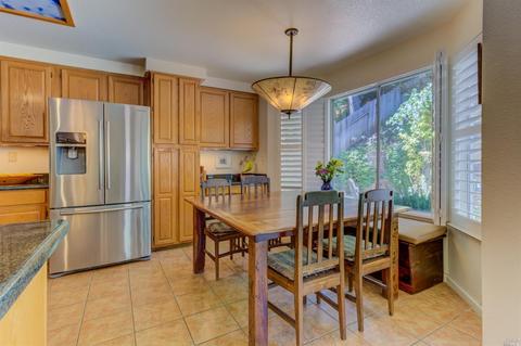 262 Silver Eagle Way, Vacaville, CA 95688 photo 12