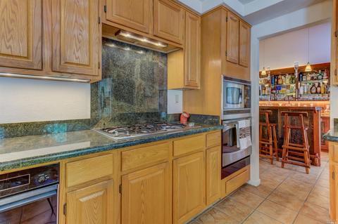 262 Silver Eagle Way, Vacaville, CA 95688 photo 8