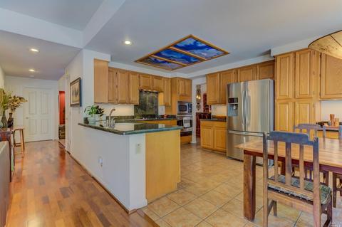 262 Silver Eagle Way, Vacaville, CA 95688 photo 9