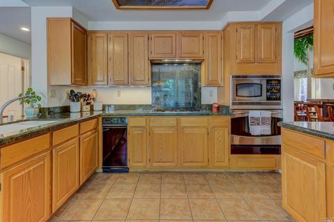 262 Silver Eagle Way, Vacaville, CA 95688 photo 10