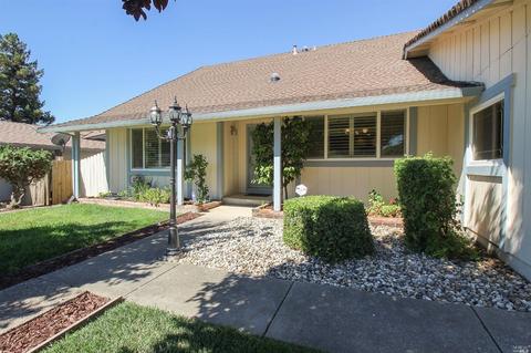 1907 Capitola Way, Fairfield, CA 94534 photo 2