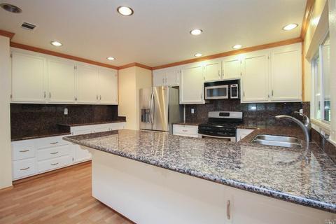 1907 Capitola Way, Fairfield, CA 94534 photo 17