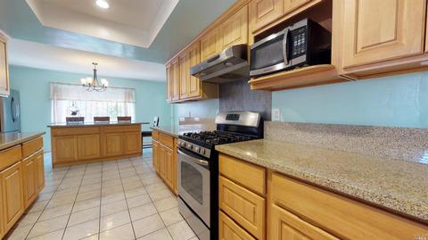 856 Tobin Dr, Vallejo, CA 94589 photo 4