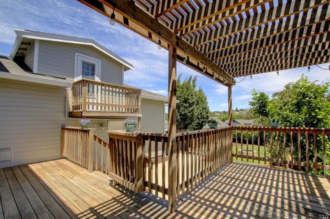 685 E I St, Benicia, CA 94510 photo 20