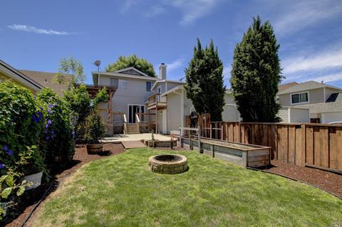685 E I St, Benicia, CA 94510 photo 21