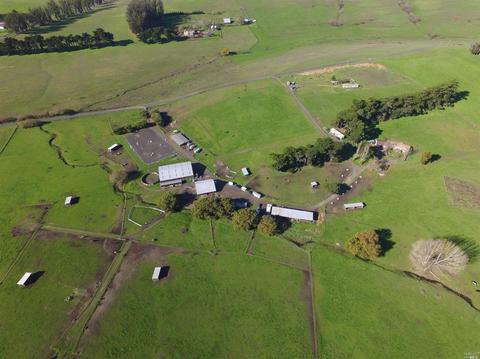 2016 Fallon Rd, Petaluma, CA 94952 photo 1