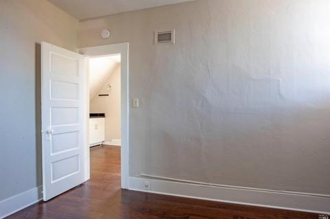 7 Howard St, Petaluma, CA 94952 photo 10