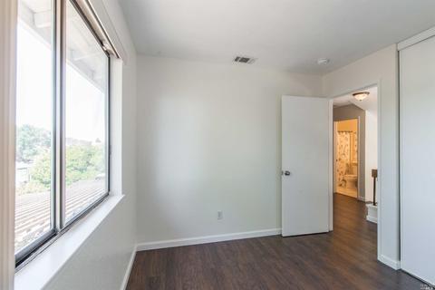 131 Bluebell Pl, Vallejo, CA 94591 photo 23