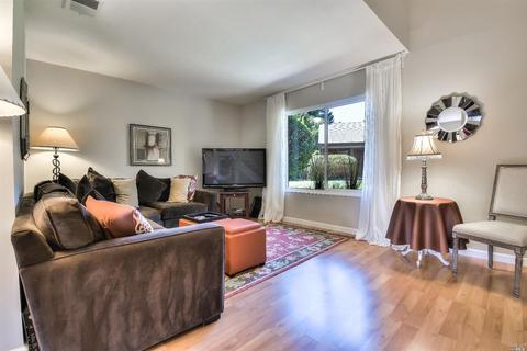 18 Banchero Way, Fairfax, CA 94930 photo 5