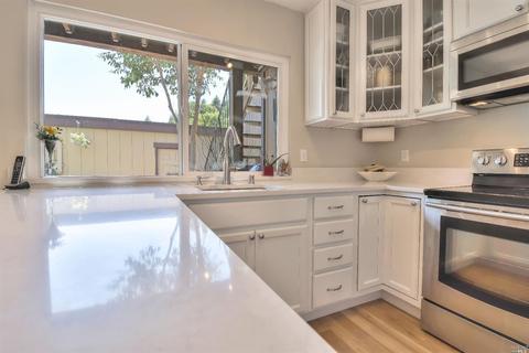 18 Banchero Way, Fairfax, CA 94930 photo 12