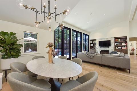 550 Este Madera Dr, Sonoma, CA 95476 photo 3