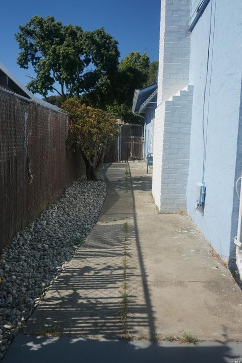 437 Henry St, Vallejo, CA 94591 photo 25