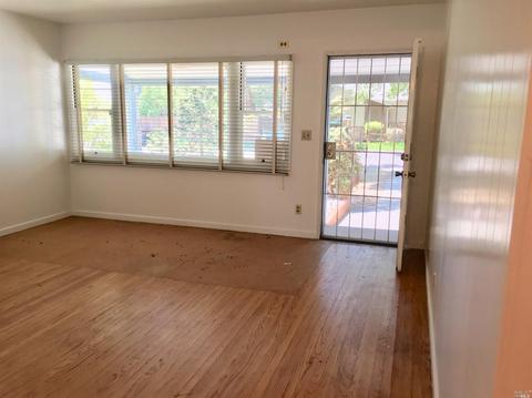 1112 Sherman St, Vallejo, CA 94591 photo 3