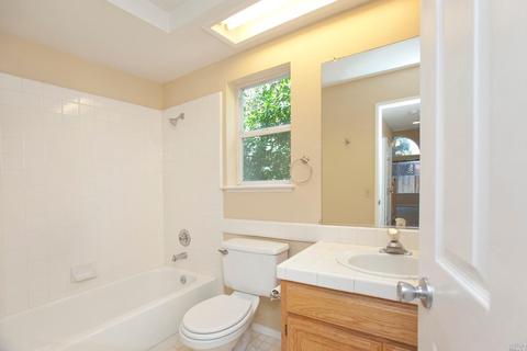 548 Quaking Aspen Ln, Windsor, CA 95492 photo 28