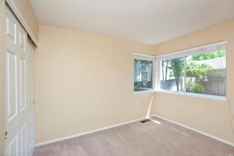 548 Quaking Aspen Ln, Windsor, CA 95492 photo 27