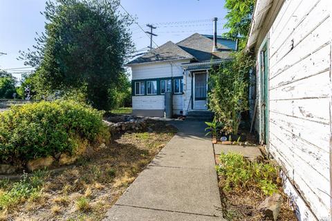 205 E Valley St, Willits, CA 95490 photo 17