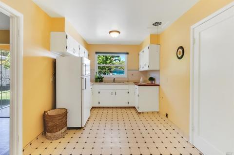 832 Annette Ave, Vallejo, CA 94591 photo 9