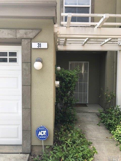 300 Locust Dr #31, Vallejo, CA 94591 photo 1