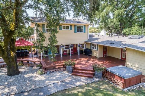 5528 Kay Dr, Windsor, CA 95492 photo 3
