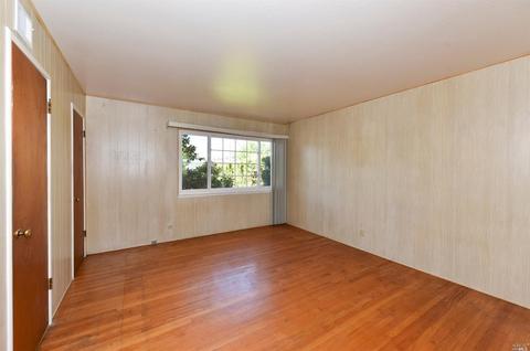 2387 Eva St, Napa, CA 94559 photo 17