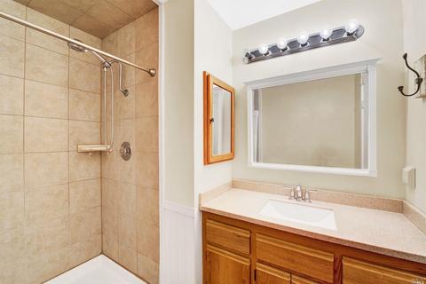 420 Robert Rd, Vacaville, CA 95687 photo 23
