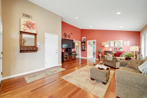 184 Drake Ct, Vallejo, CA 94591 photo 6