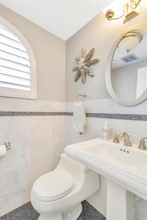 475 E 5th St, Benicia, CA 94510 photo 13