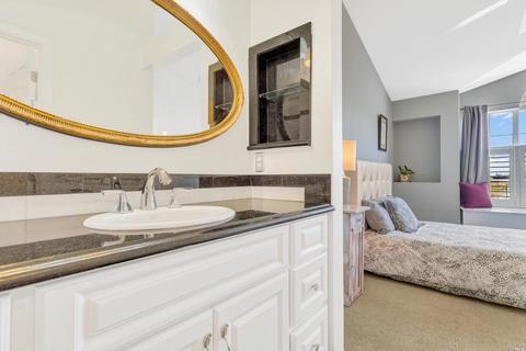 475 E 5th St, Benicia, CA 94510 photo 12