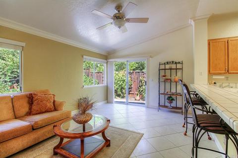 185 Cordoba Way, Windsor, CA 95492 photo 12