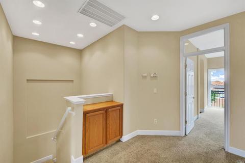 8008 Vertine Ct, Vallejo, CA 94591 photo 21