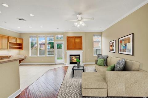 8008 Vertine Ct, Vallejo, CA 94591 photo 5