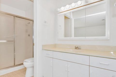 180 E Seaview Dr, Benicia, CA 94510 photo 18