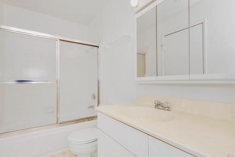 180 E Seaview Dr, Benicia, CA 94510 photo 23