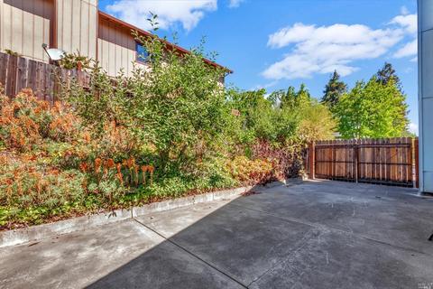 180 E Seaview Dr, Benicia, CA 94510 photo 31