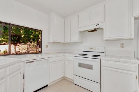 180 E Seaview Dr, Benicia, CA 94510 photo 10
