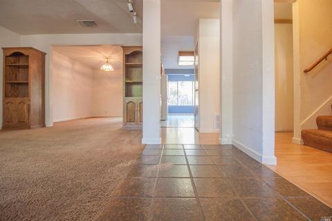 1010 N Lincoln St, Dixon, CA 95620 photo 8