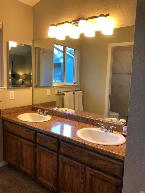 107 Fiesta Ct, Windsor, CA 95492 photo 11