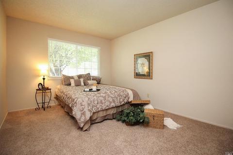 2060 Robin Dr, Fairfield, CA 94533 photo 40